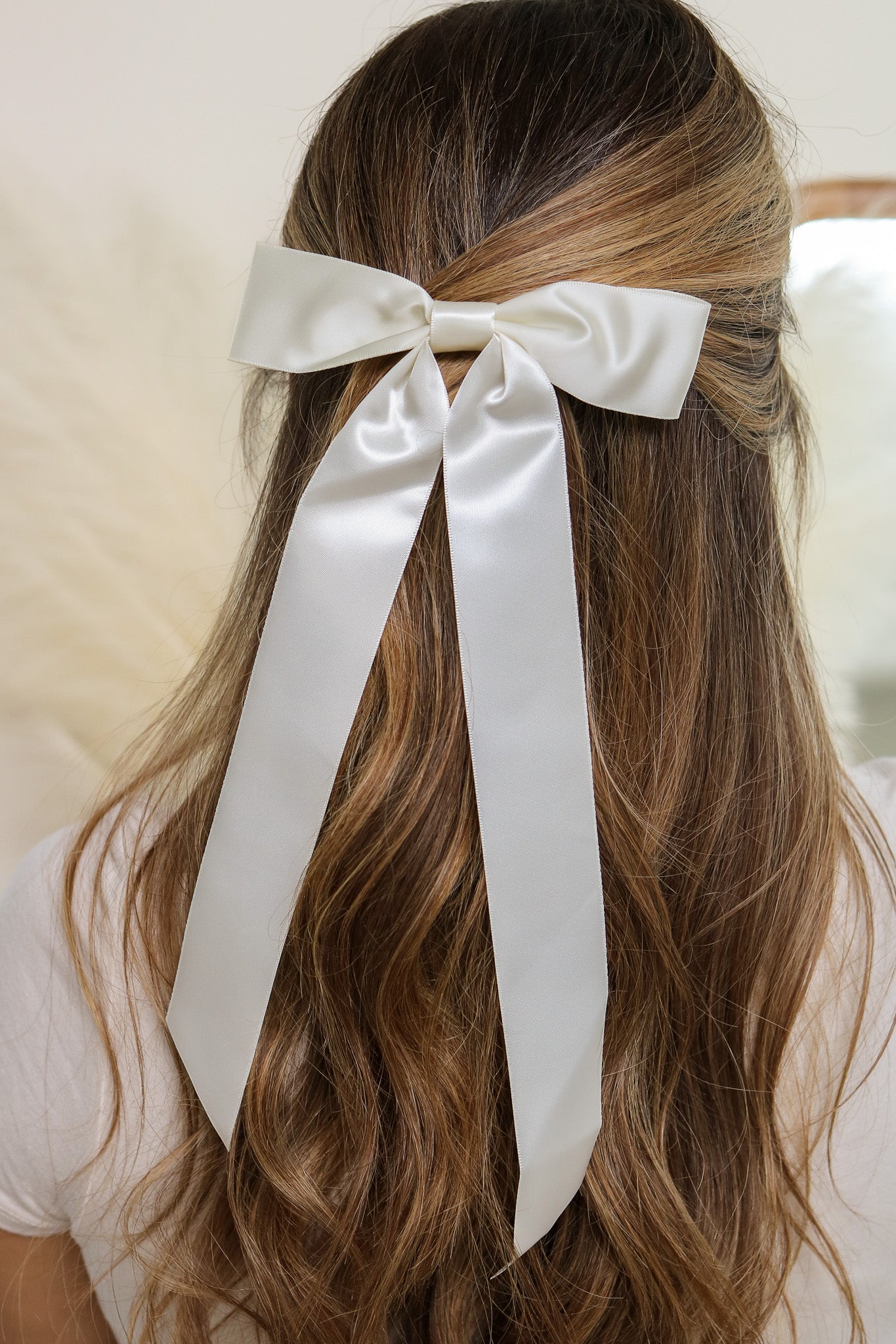 Large Hair Bow (ivory)
