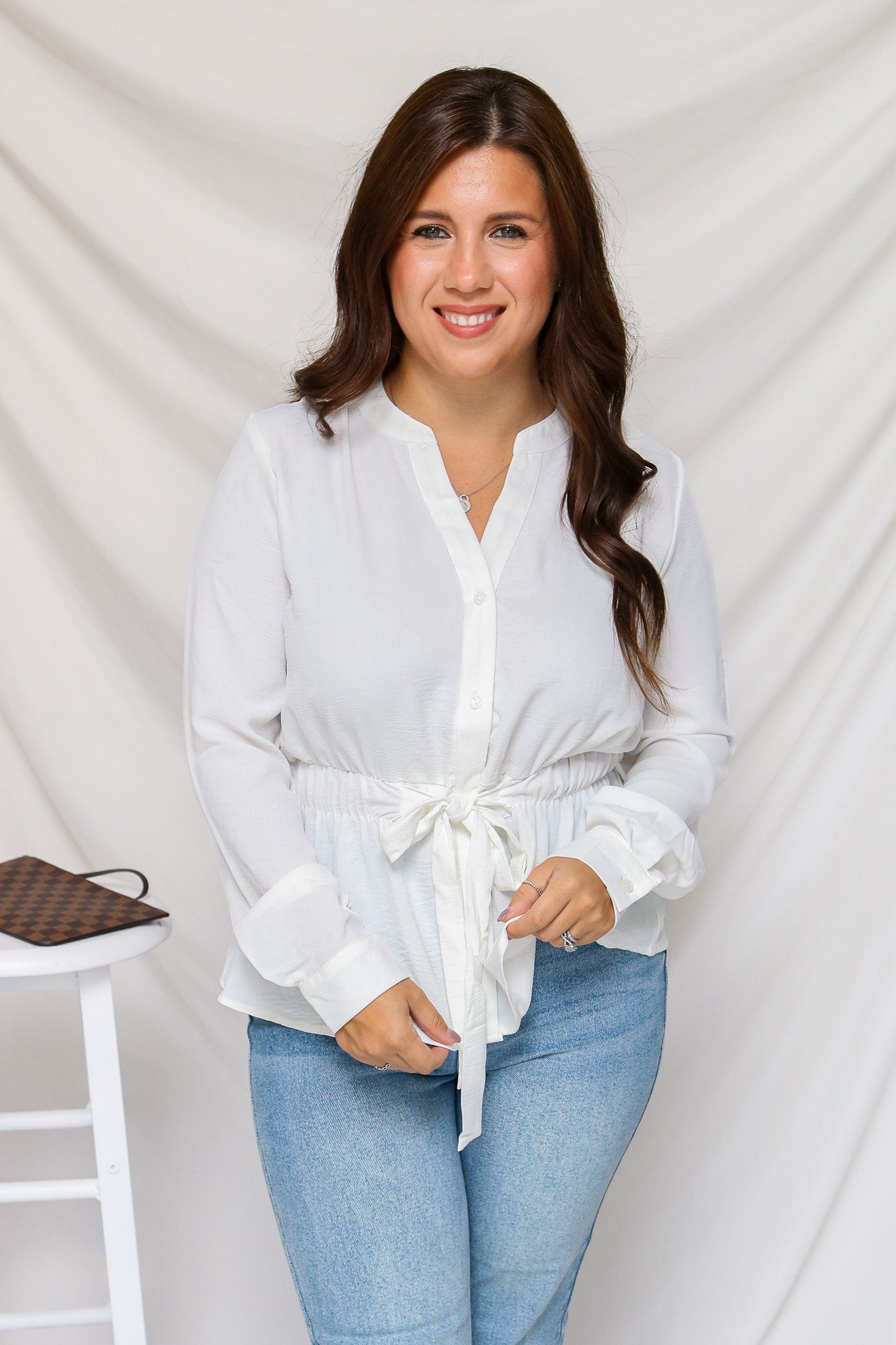 Everyday Chic Tie Front Top (off white)