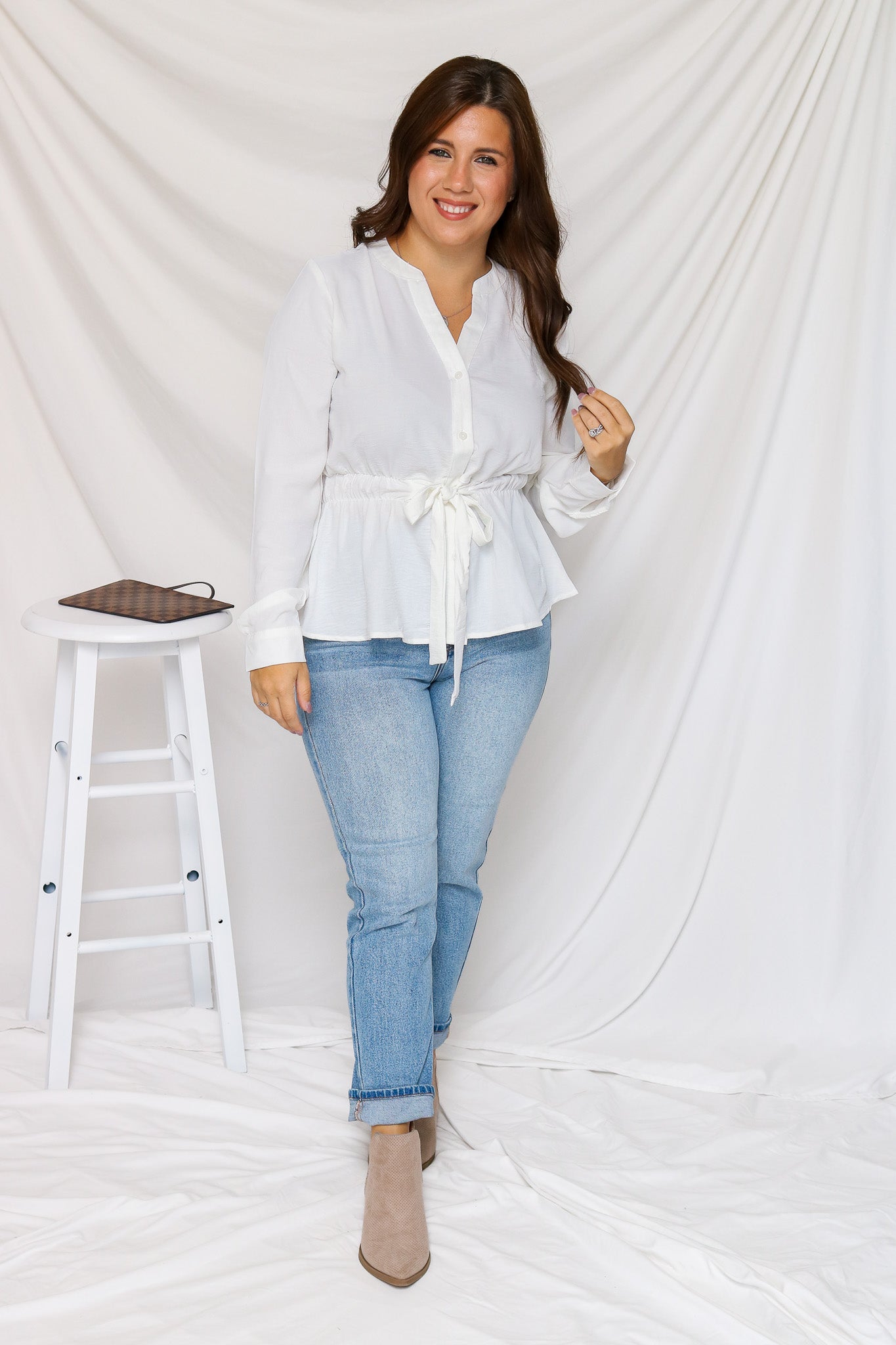 Everyday Chic Tie Front Top (off white)