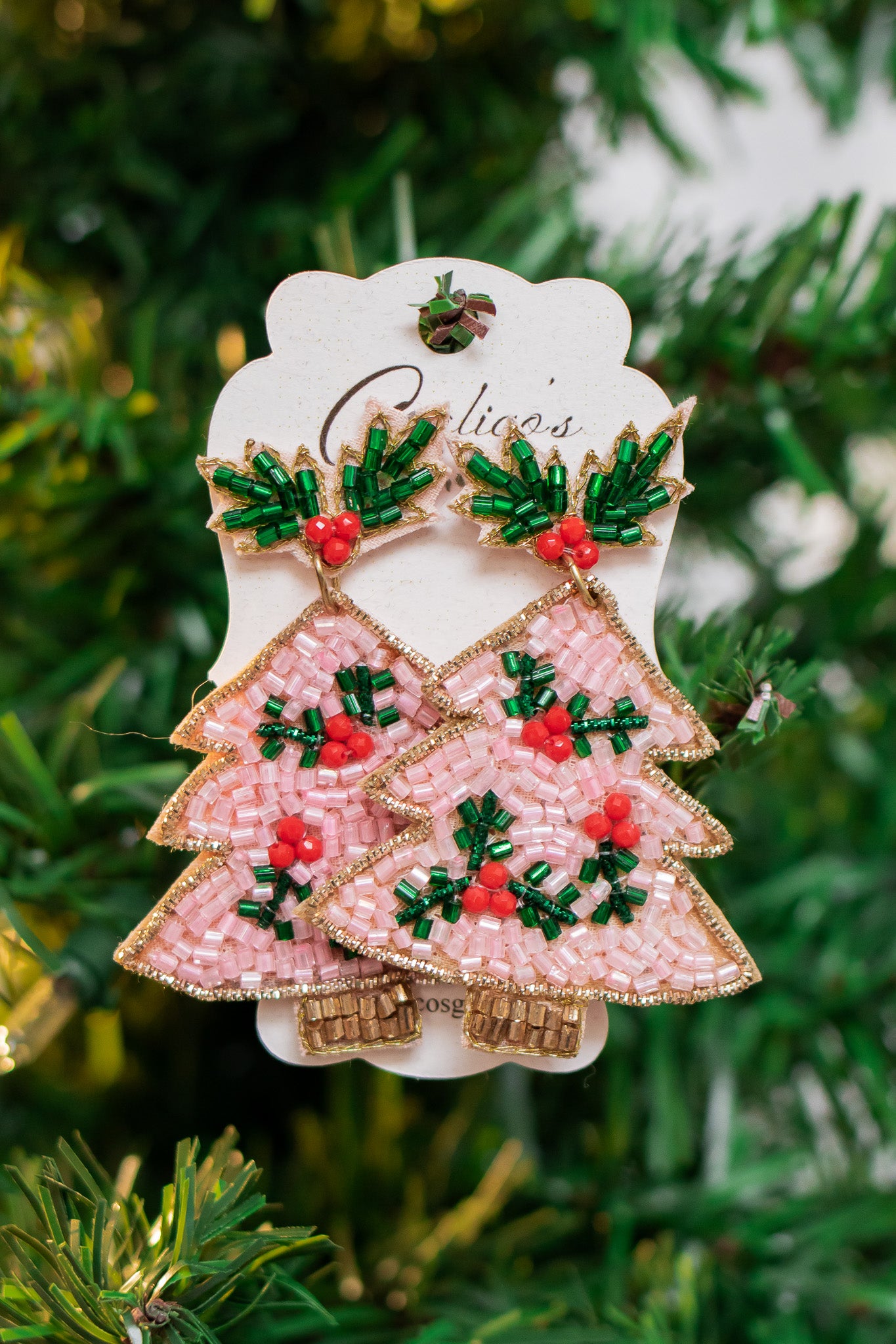 Holly Christmas Tree Beaded Earrings (pink)