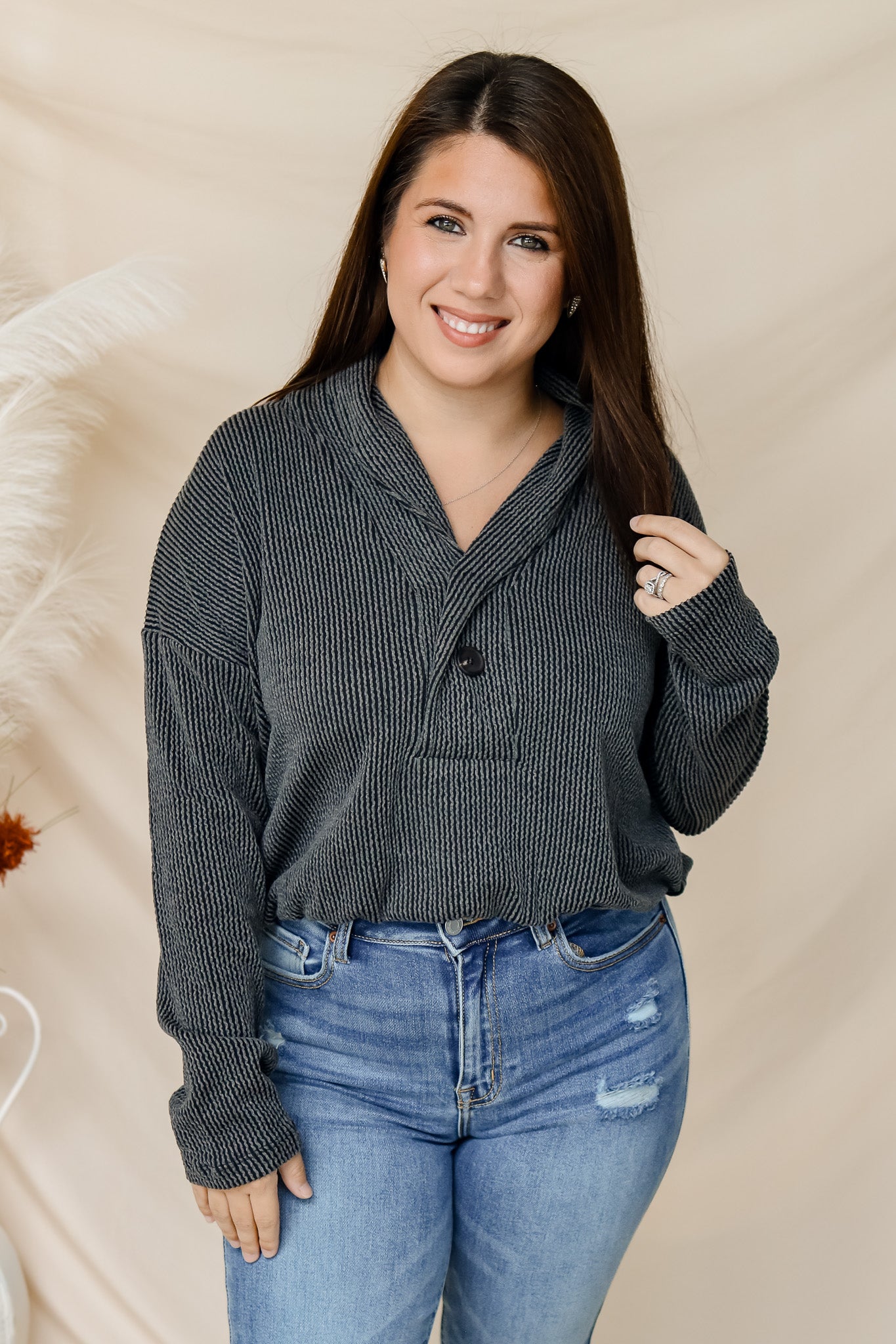 Easy Days Button Top (black)
