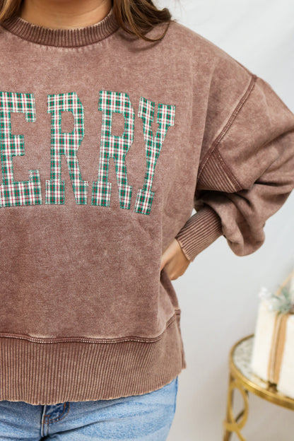 Merry Embroidered Pullover (brown)