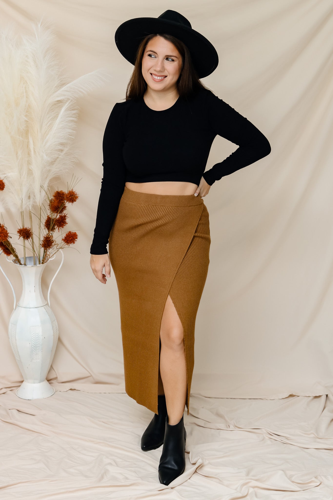 Worth The Wait Knit Midi Skirt (brown)