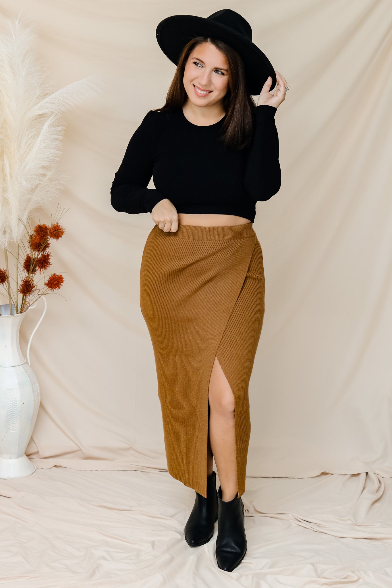 Worth The Wait Knit Midi Skirt (brown)