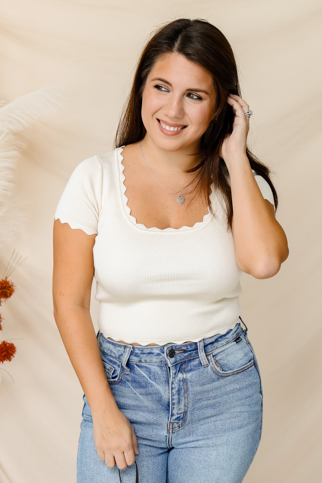 Always There Scalloped Crop Top (cream)