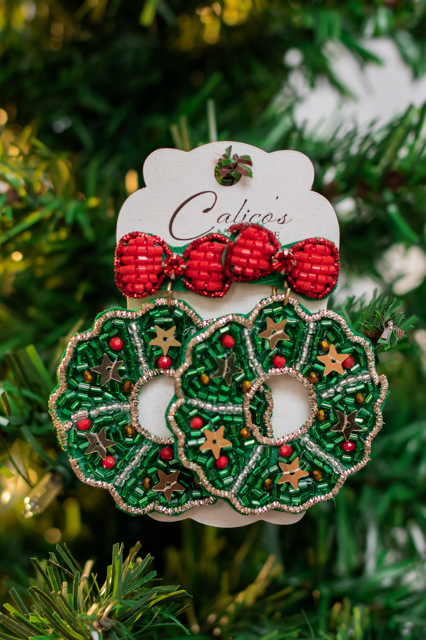 Christmas Wreath Beaded Earrings