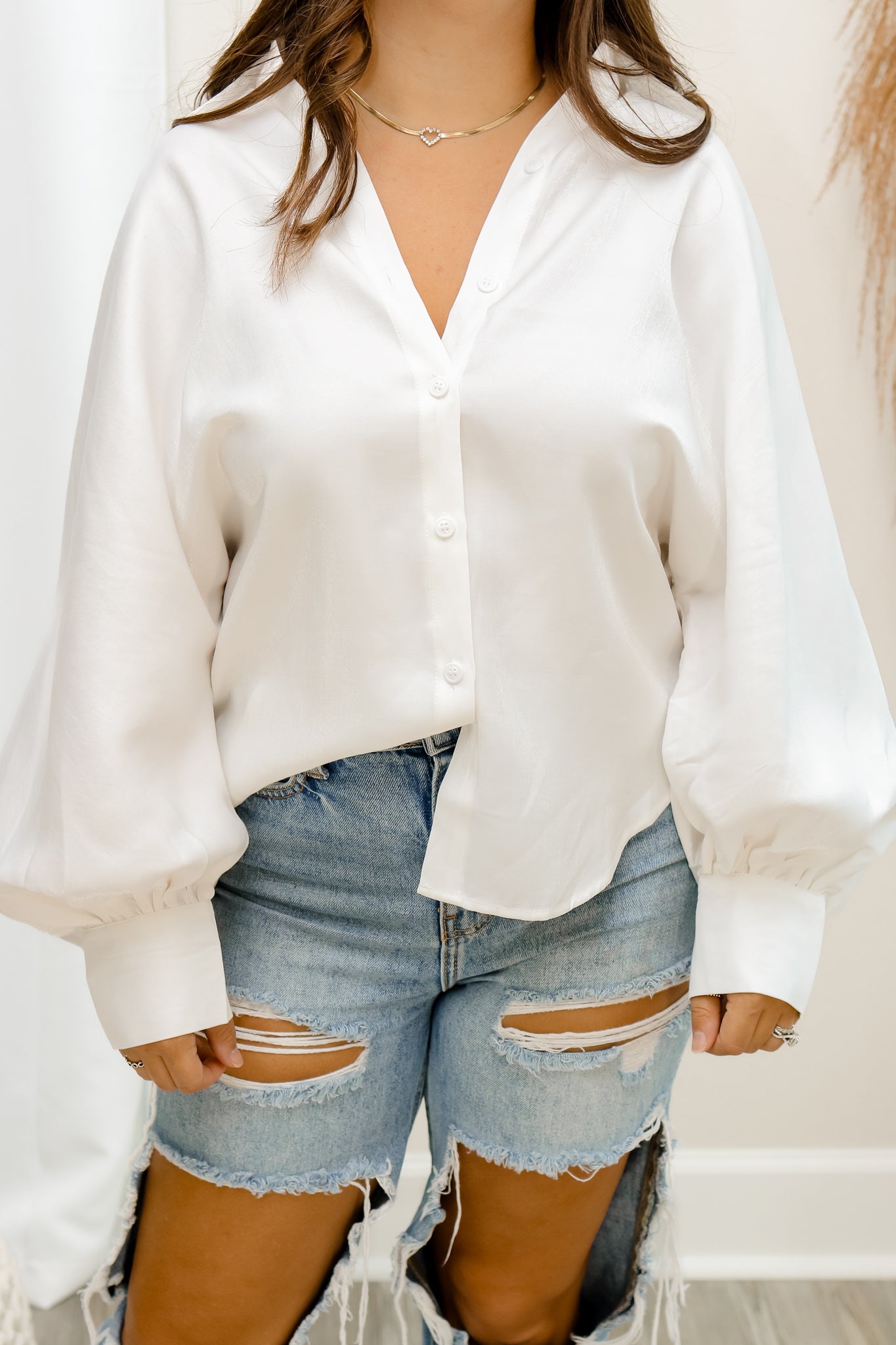 Day To Night Shimmer Blouse (white)