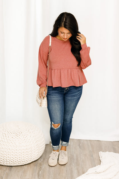 Casual Fun Ruffle Top (mauve)